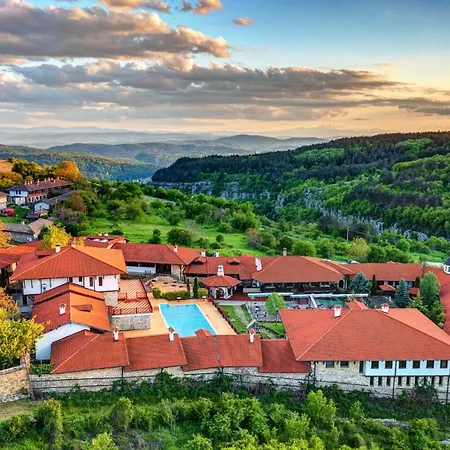 Hotel Rachev 4*