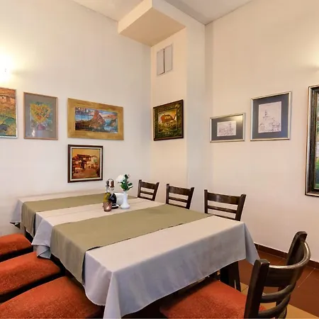 Hotel Rachev