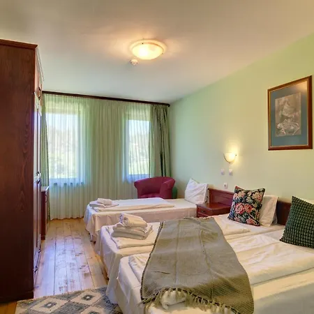 Rachev Hotel