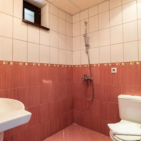 рачев резиденс Хотел