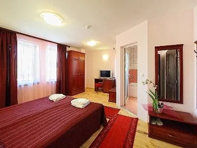 рачев резиденс Хотел