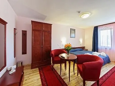 Hotel Rachev 4*