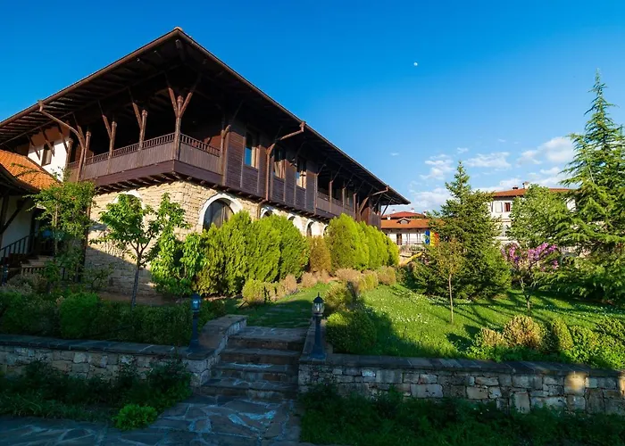 Rachev Ξενοδοχείο